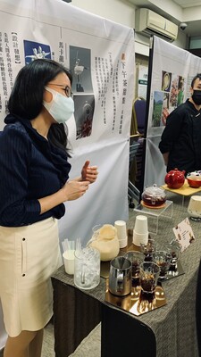 LINE_ALBUM_2021 11 25高教成果展～餐飲藝術協奏曲_220519_36