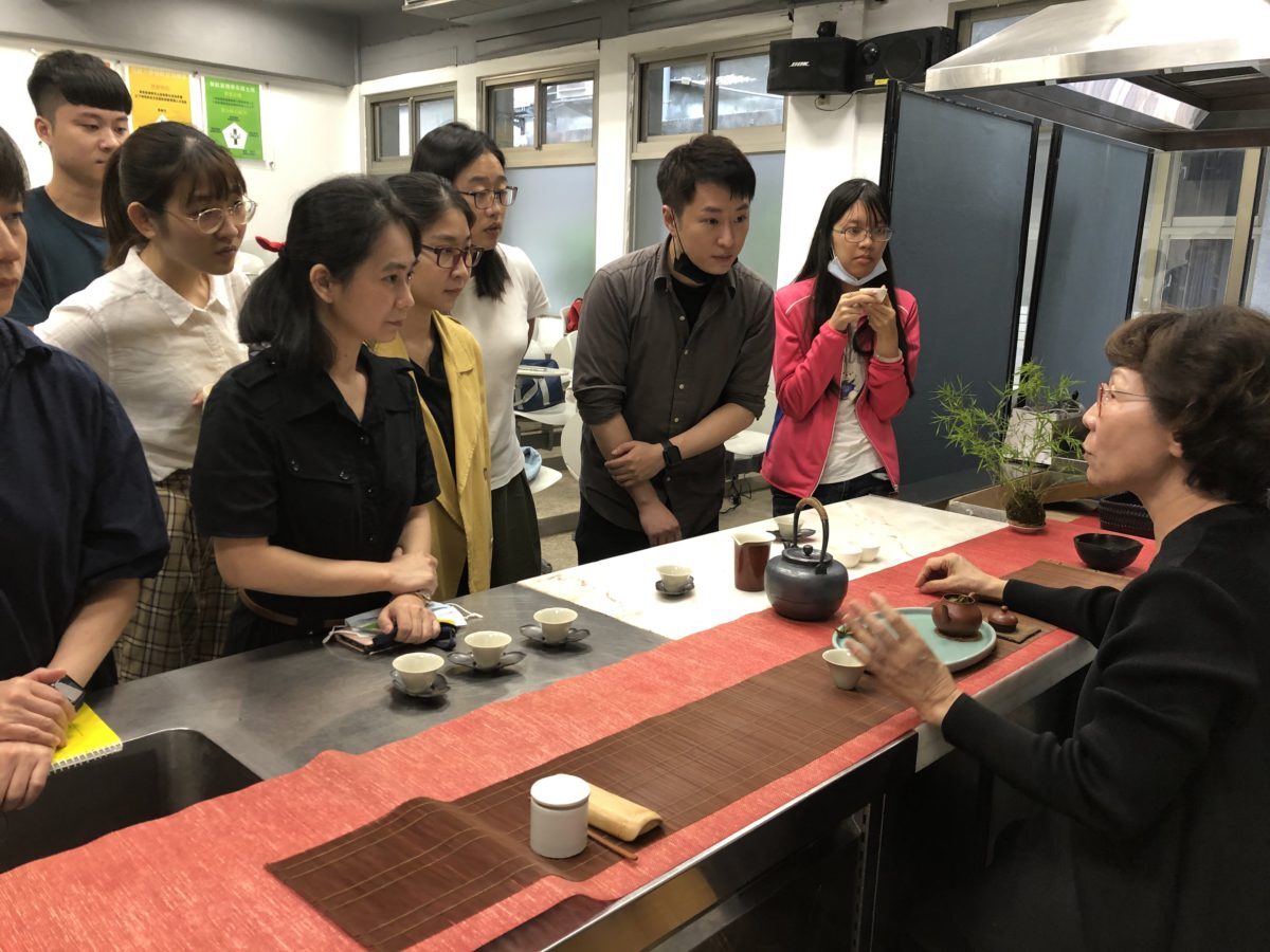 2020-11-16 特邀中研院民族所余舜德副所長及溫萍英女士進行茶與文化講座及體驗